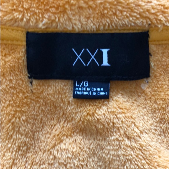 Forever XXI Juniors Plush Zip Up Jacket Large - Picture 6 of 7